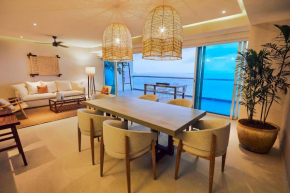 Luxury 3bdr Beachfront Condo, Peninsula Ixtapa